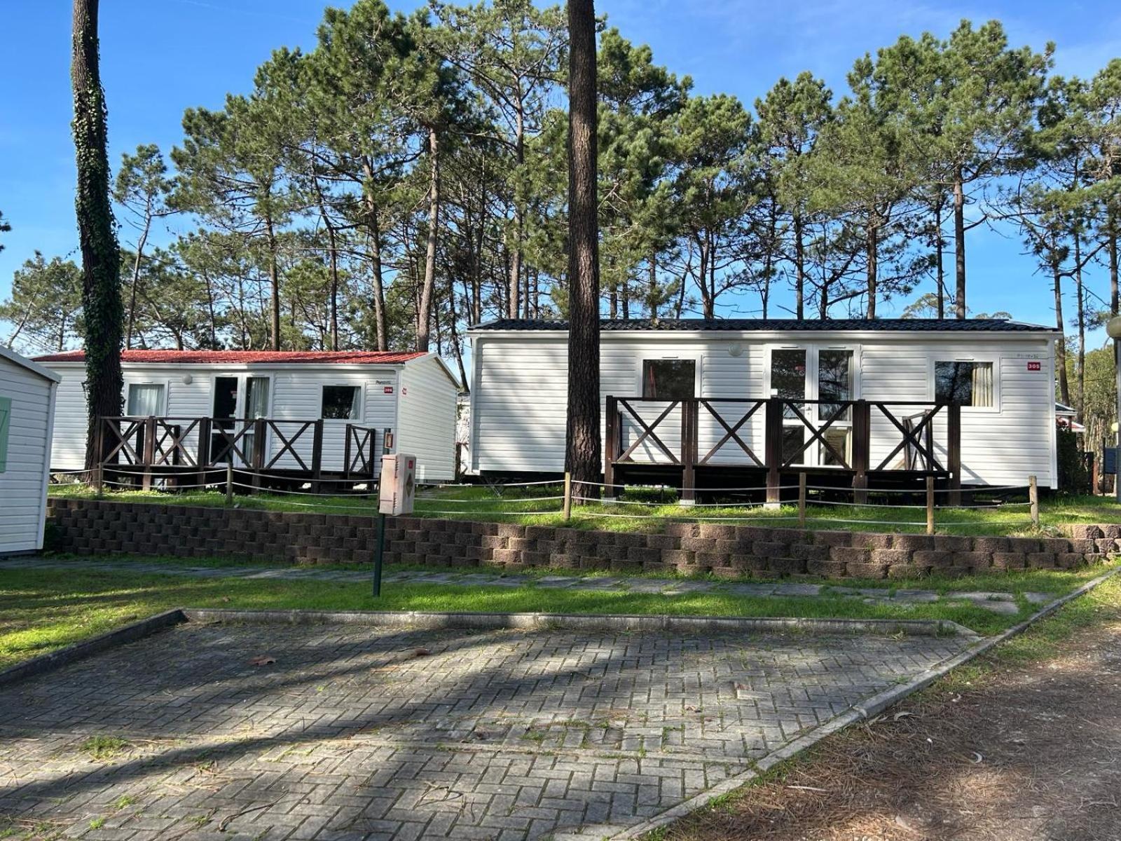 Parque De Campismo Orbitur Foz De Arelho. Hotel ฟอซโดอาเรโย ภายนอก รูปภาพ