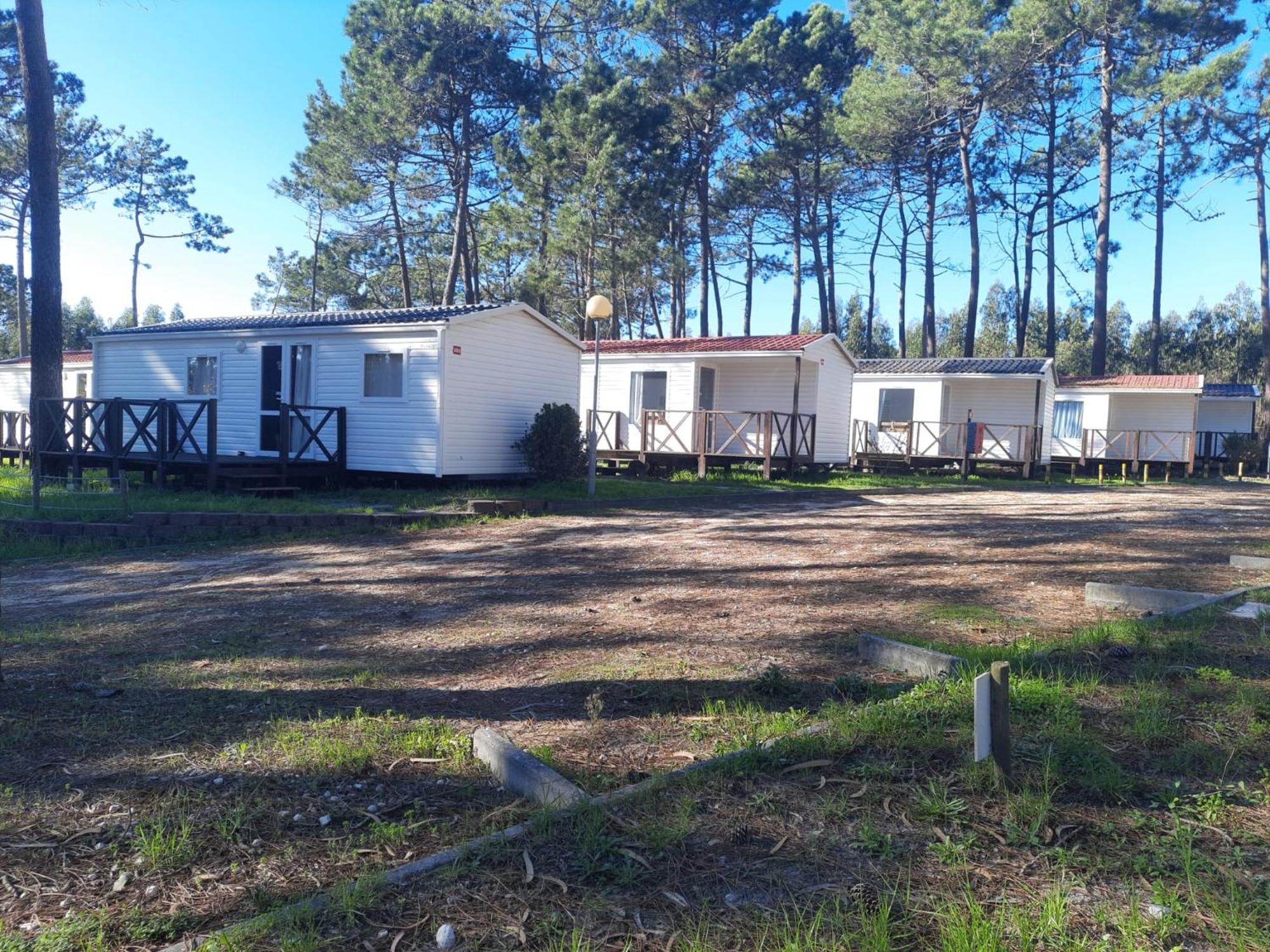 Parque De Campismo Orbitur Foz De Arelho. Hotel ฟอซโดอาเรโย ภายนอก รูปภาพ
