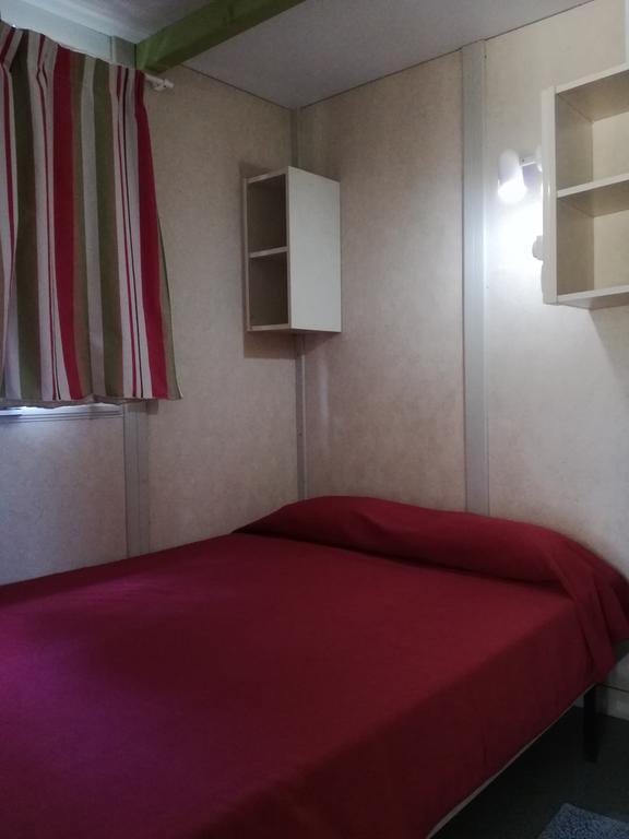 Parque De Campismo Orbitur Foz De Arelho. Hotel ฟอซโดอาเรโย ภายนอก รูปภาพ
