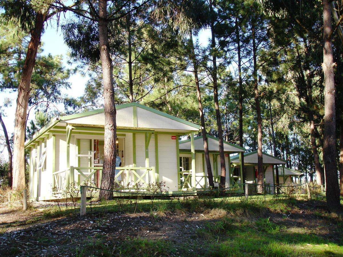 Parque De Campismo Orbitur Foz De Arelho. Hotel ฟอซโดอาเรโย ภายนอก รูปภาพ